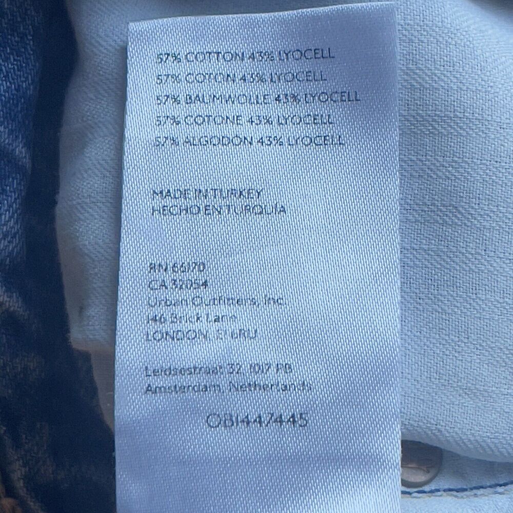 Free People We The Free Jean Shorts Cut Off Distressed Button Fly Size 31"W Y2k - Picture 8 of 9